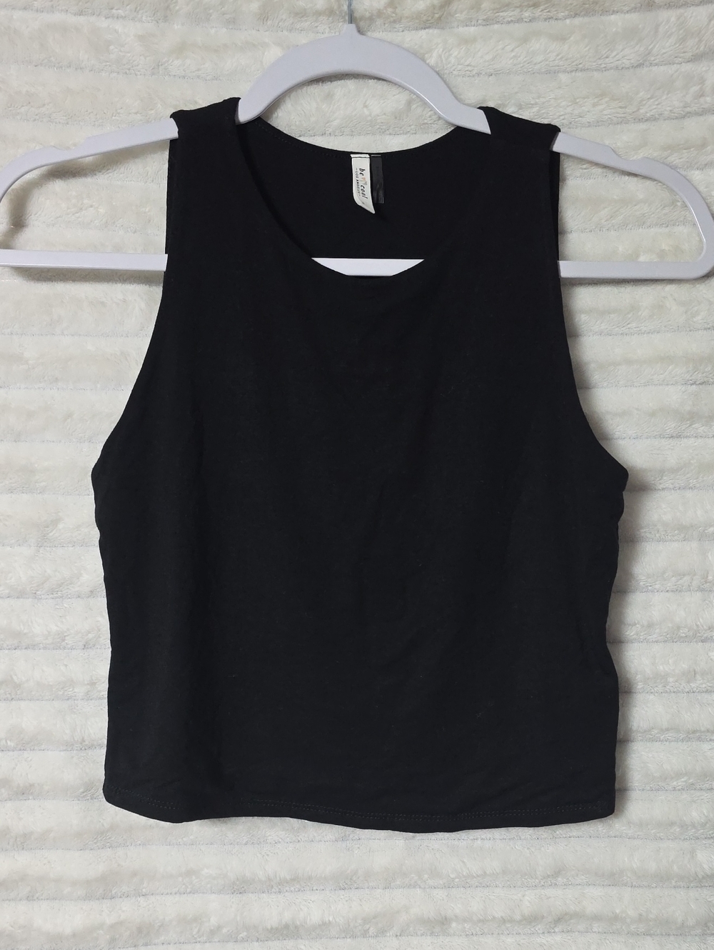 0270‎ BE COOL Black Cropped Muscle Tank; Medium